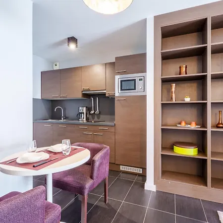 Tempologis 4* غرونوبل